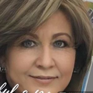 Meet your Posher, Claritza